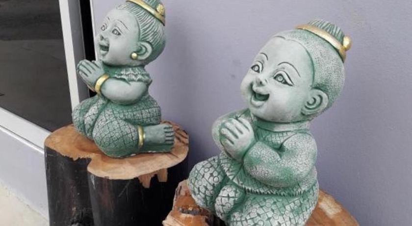 Oyo 769 Ban Thassanee Hotel Chiang Mai Luaran gambar